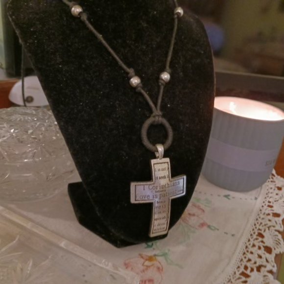 Necklace Long Black with Cross - Picture 1 of 3